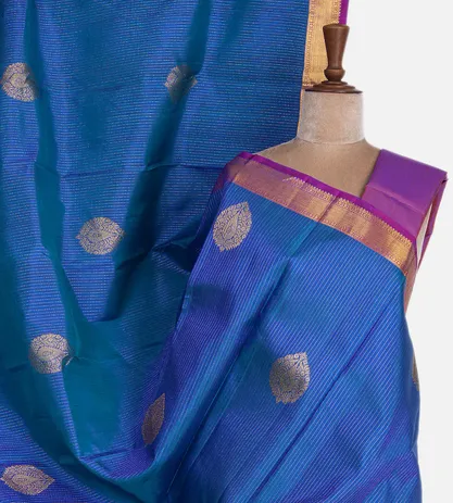 Blue Kanchipuram Silk saree1