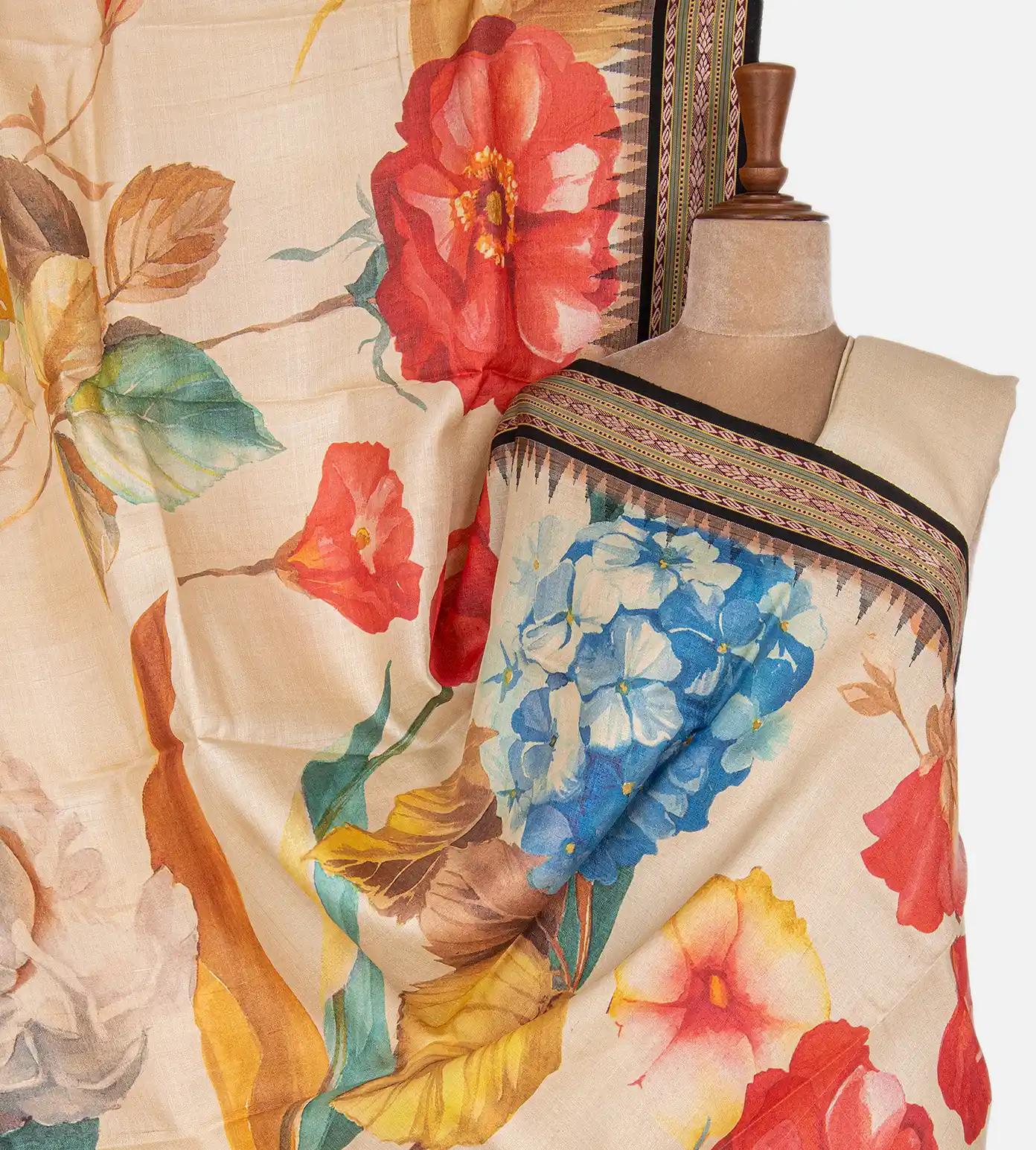 Off White Vidarbha Tussar Saree1