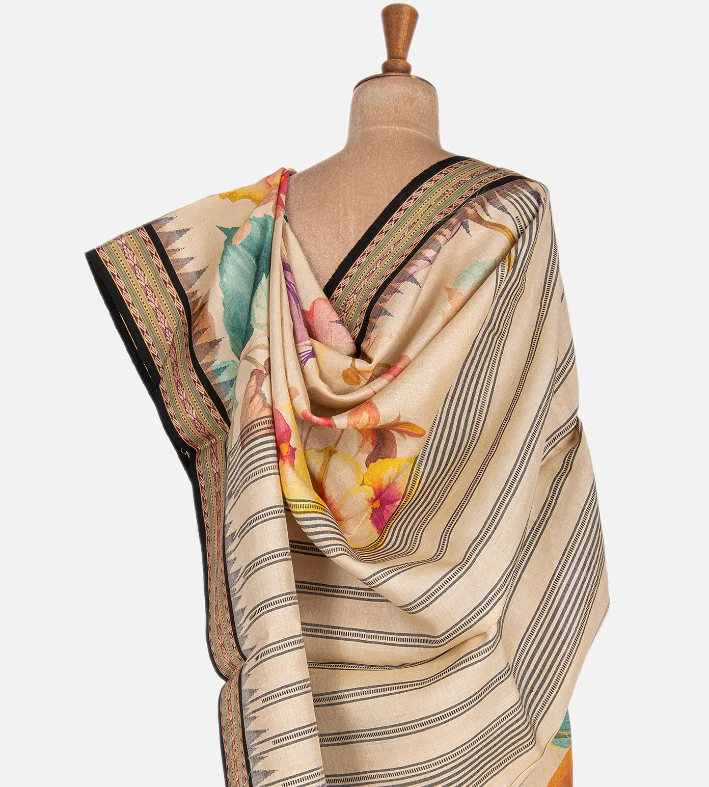 Off White Vidarbha Tussar Saree3
