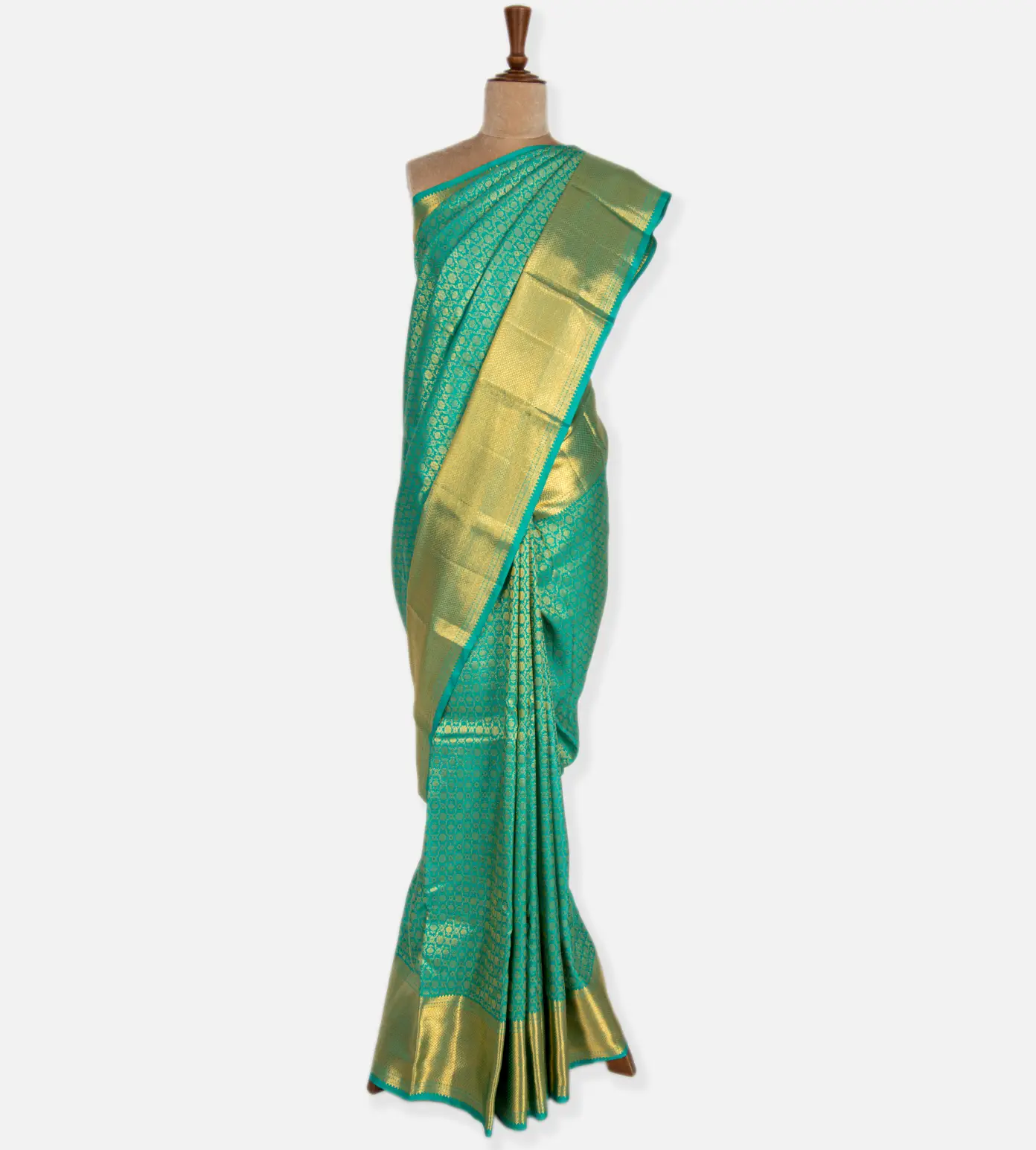 Green Kanchipuram Silk Saree2