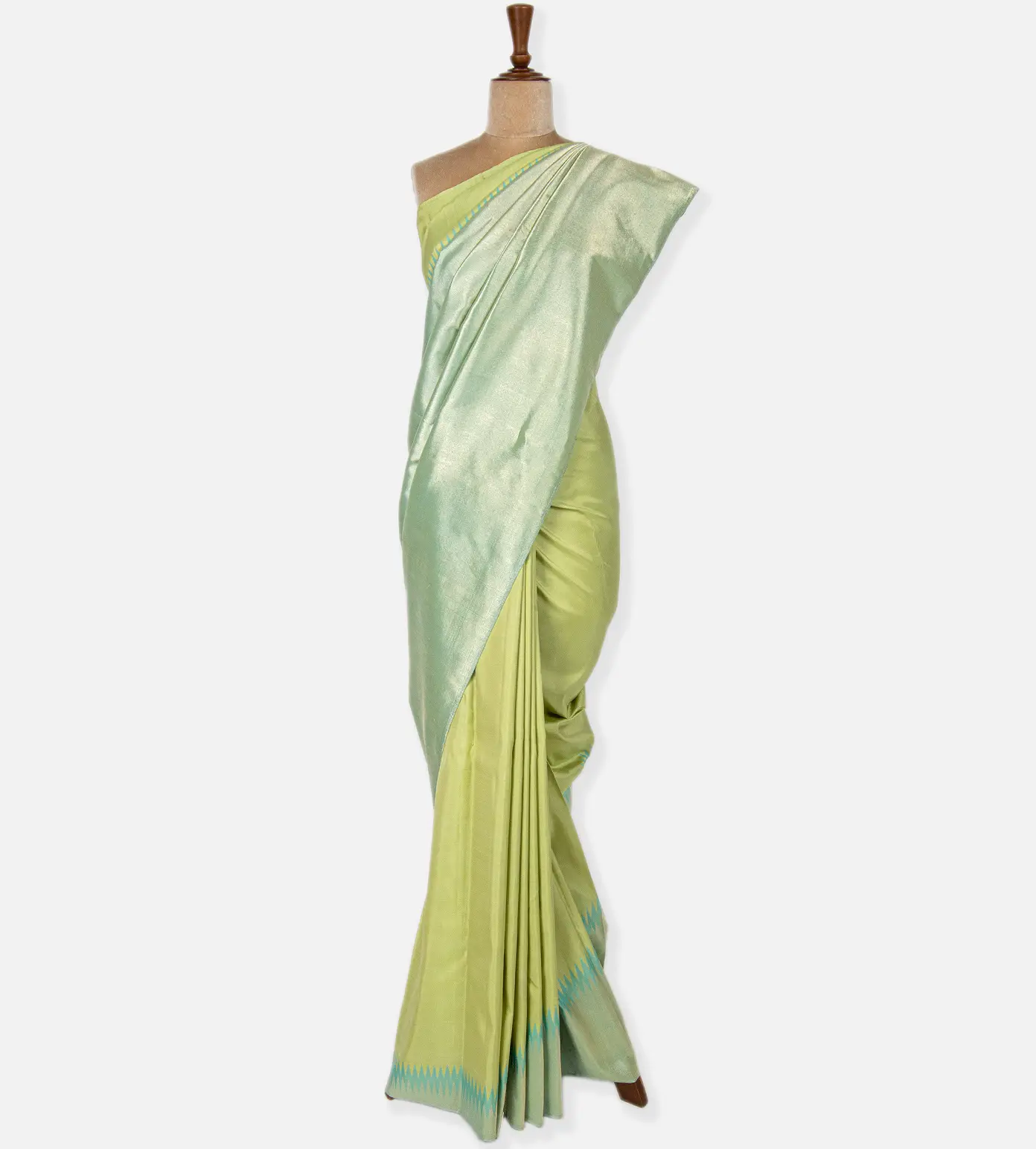 Light Green Kanchipuram Silk Saree2