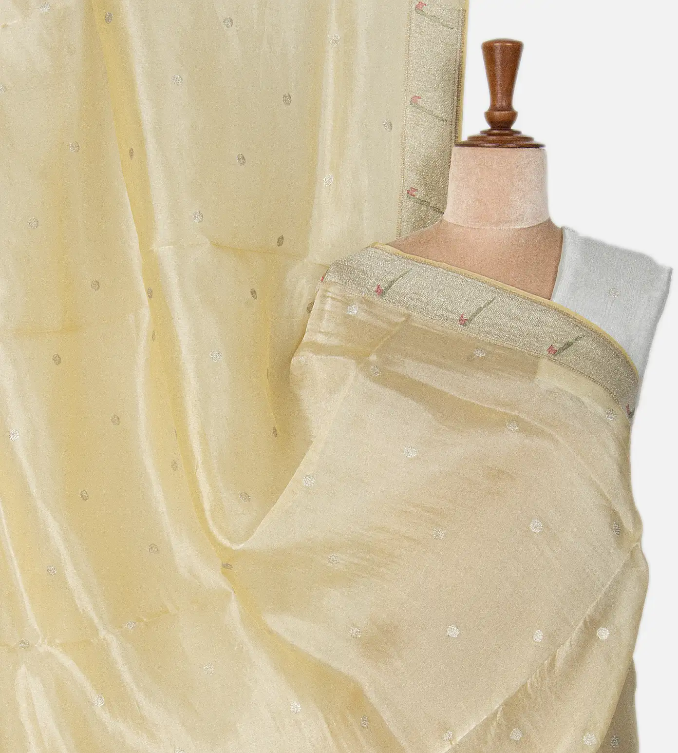Gold Organza Embroidery Saree1