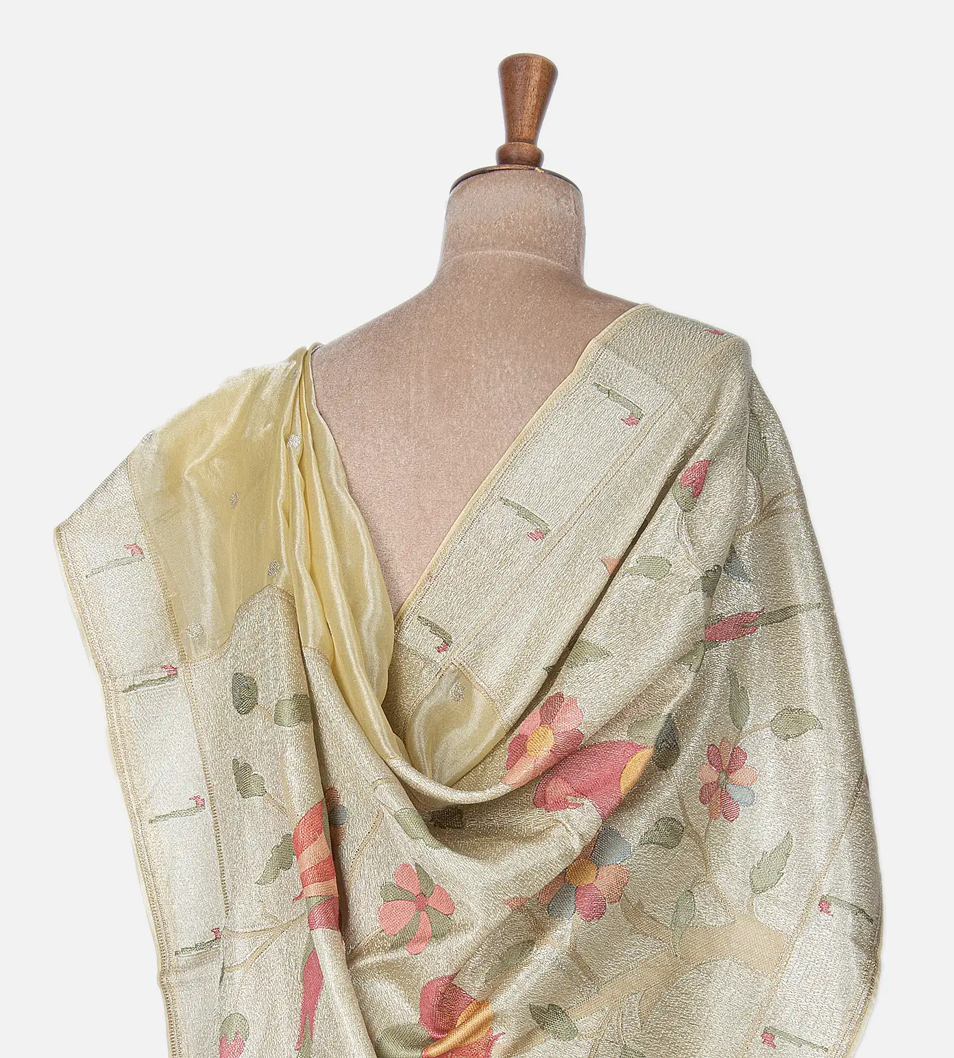 Gold Organza Embroidery Saree3
