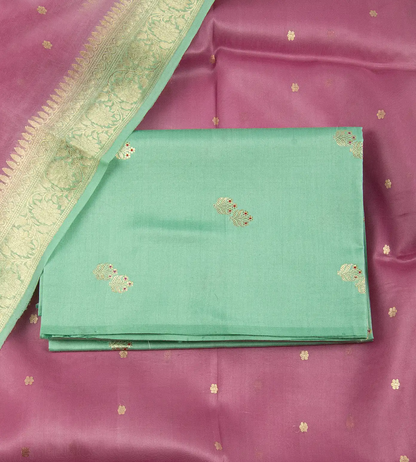 green-banarasi-silk-salwar-b0944384-a