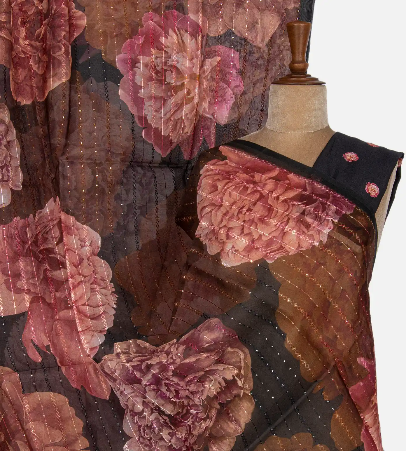 Black Organza Embroidery Saree1