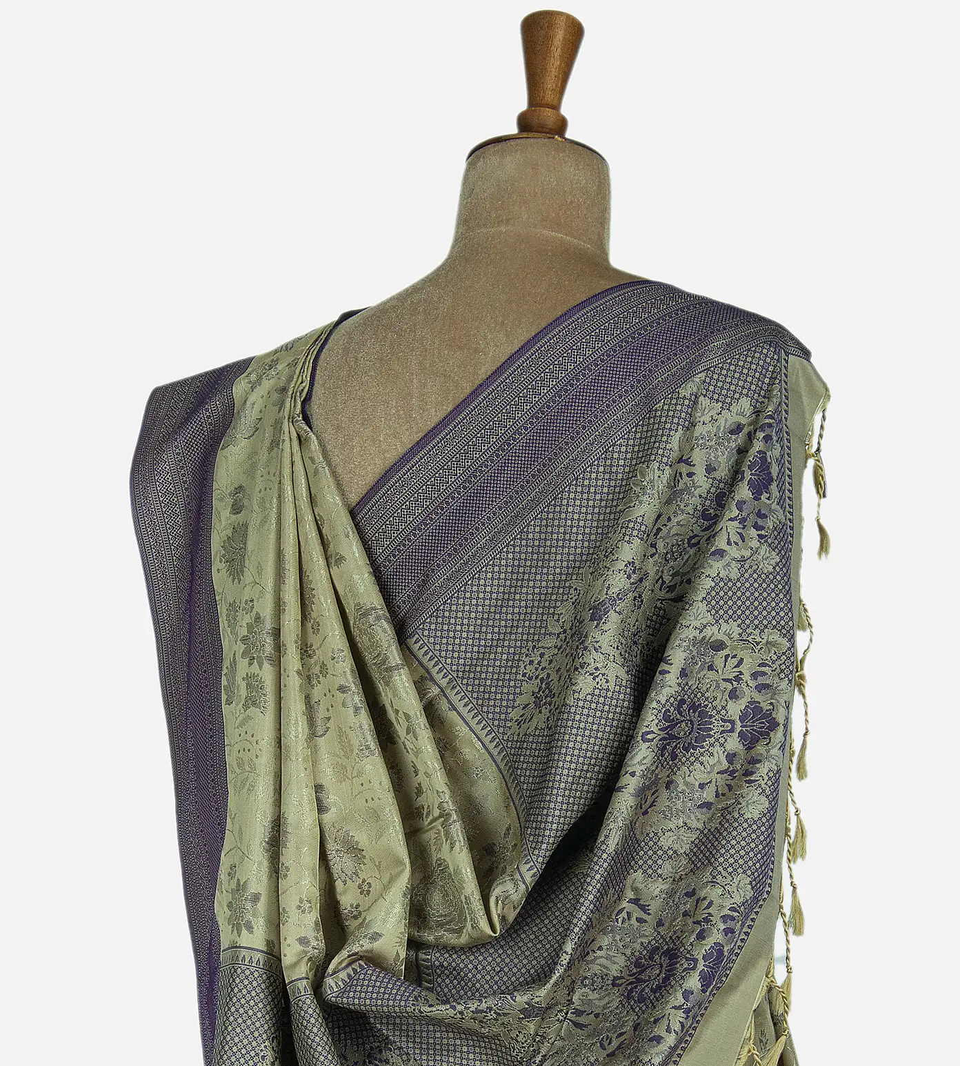 Light Beige Soft Silk Saree3