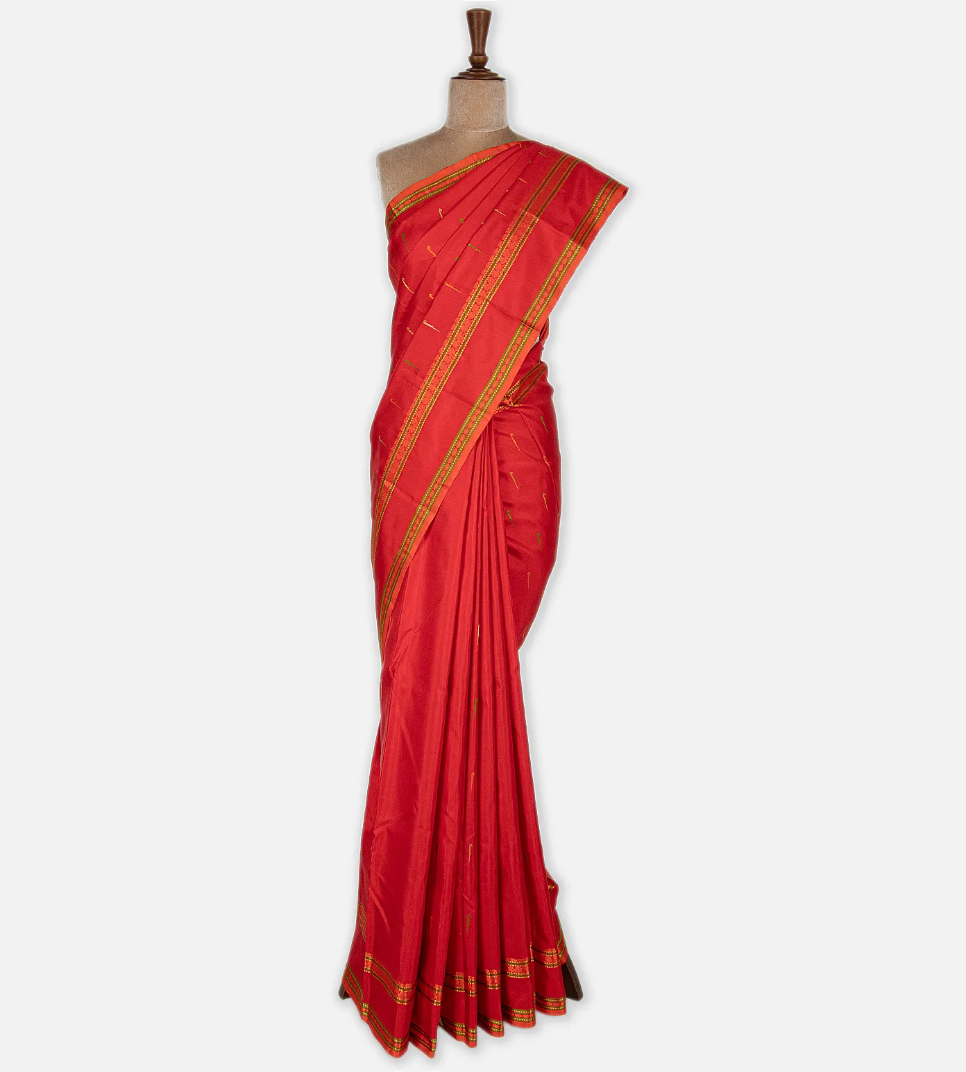 Red Kanchipuram Silk Saree2