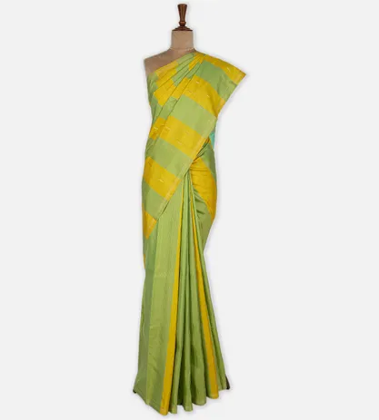 Light Green and Yellow Kanchipuram  Silk Saree2