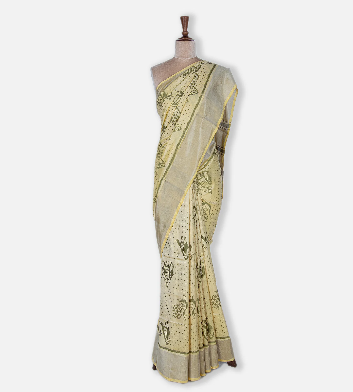 Creme Patola Silk Saree2