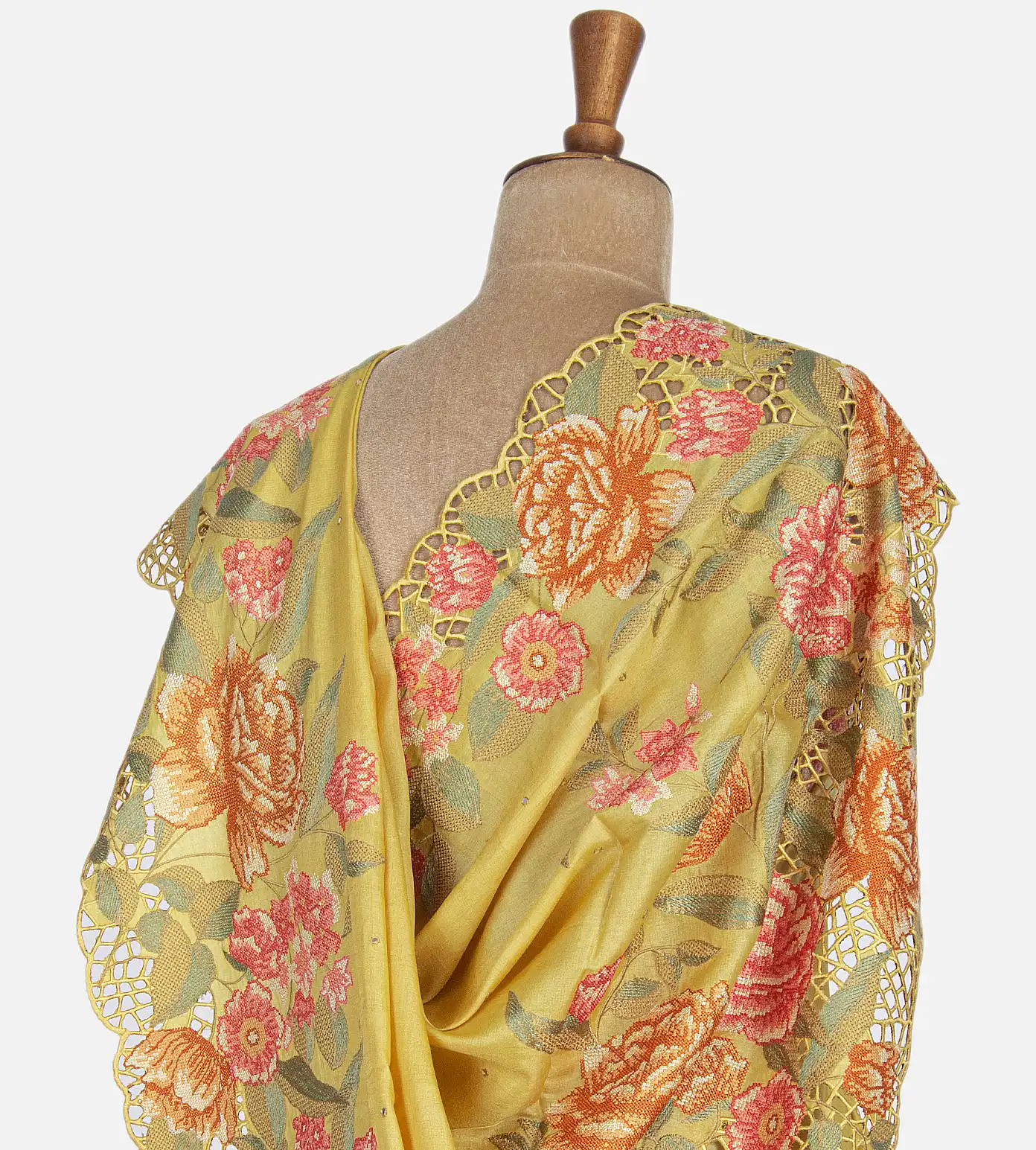 Yellow Tussar Cut Work Saree3