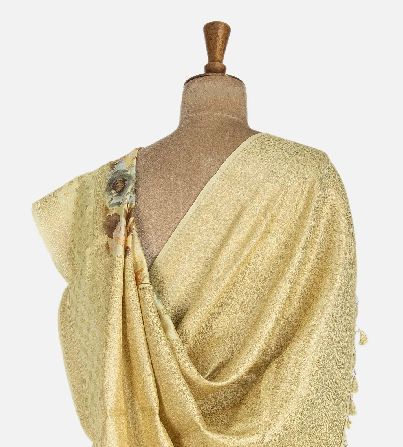 Light Yellow Chaniya Silk Saree3
