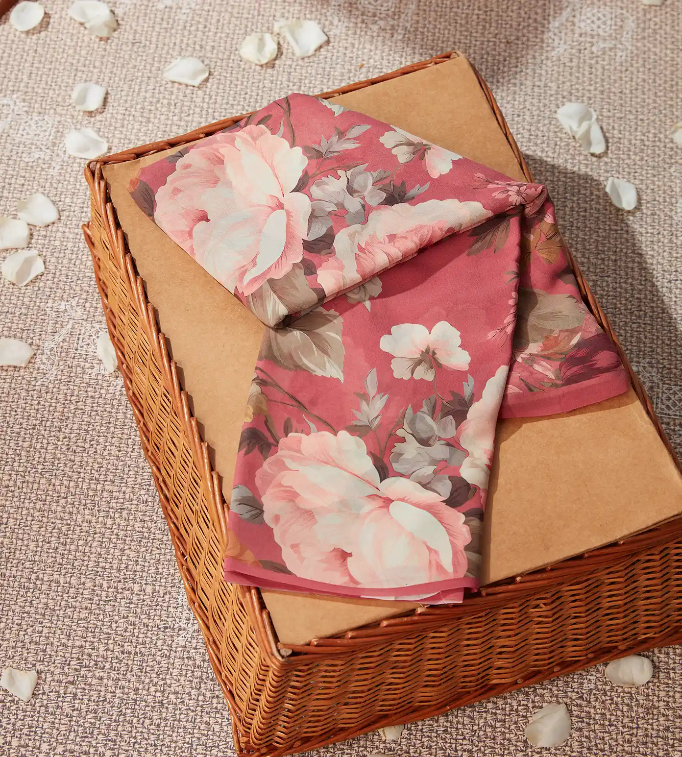 rouge-pink-printed-georgette-saree-b1147101-a