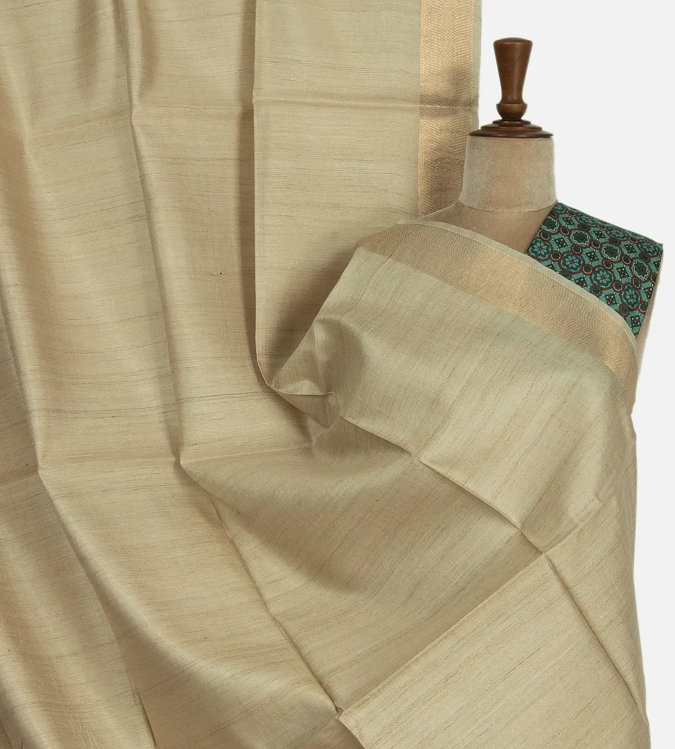 Beige Tussar Saree1