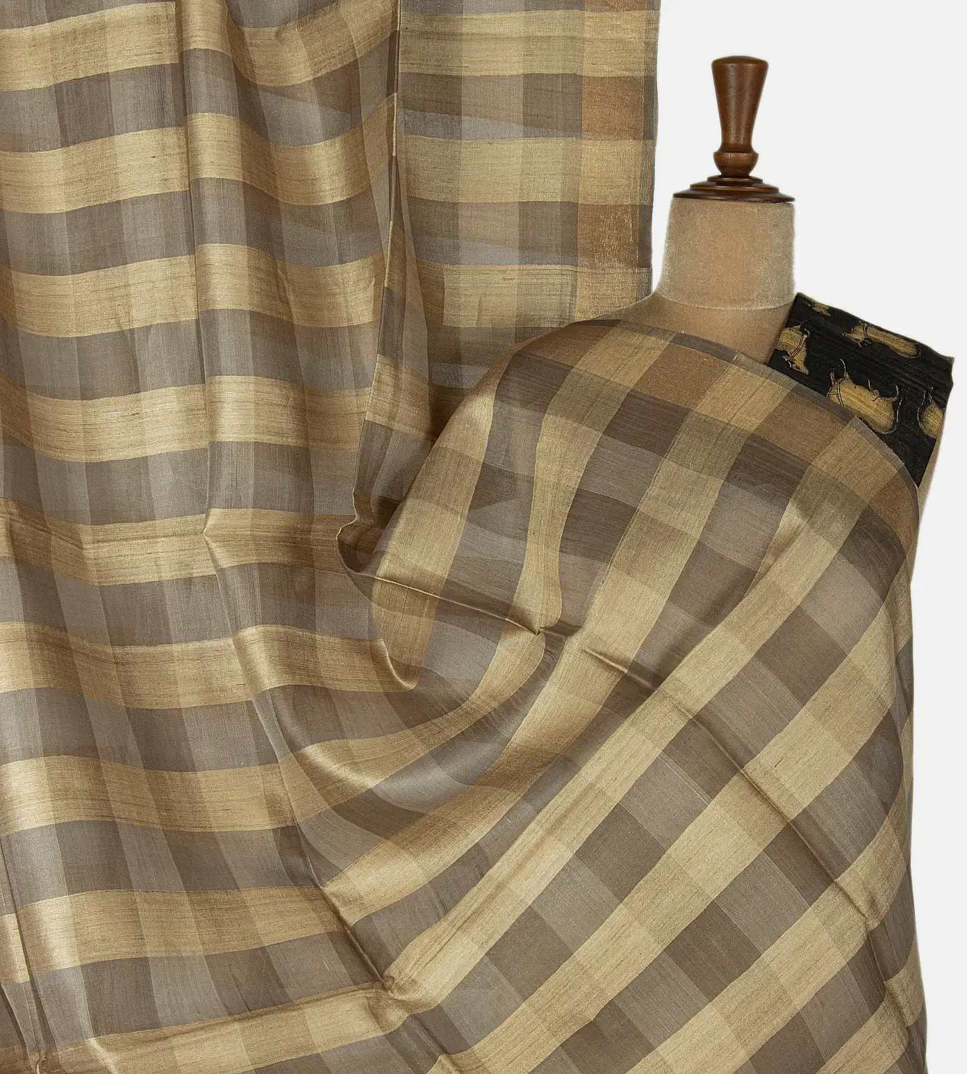 Beige and Grey Tussar Saree1