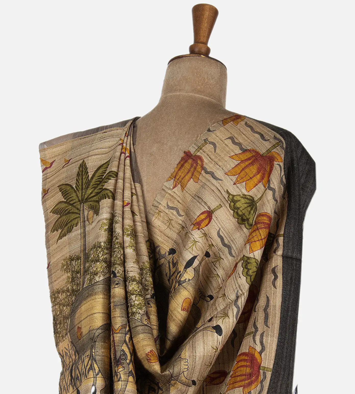 Beige and Grey Tussar Saree3