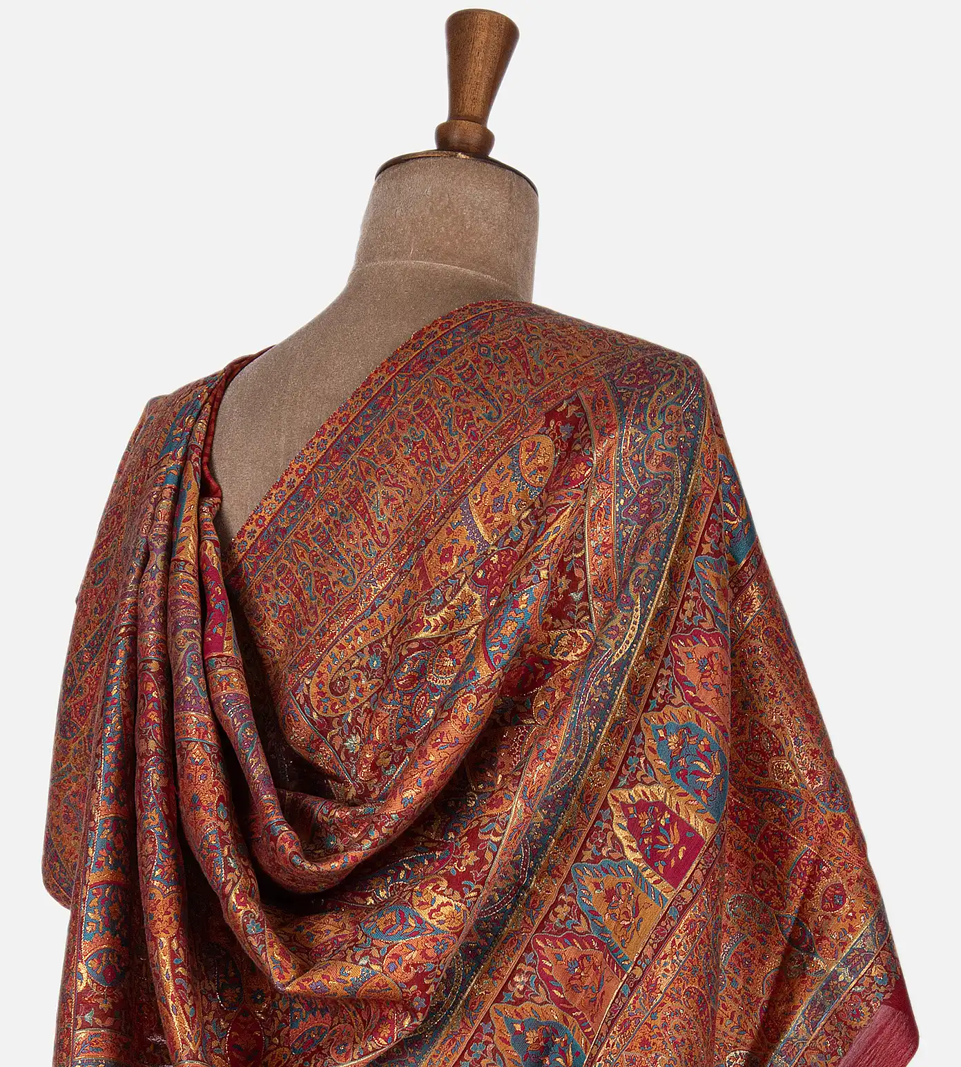 Maroon Kani Silk Saree3