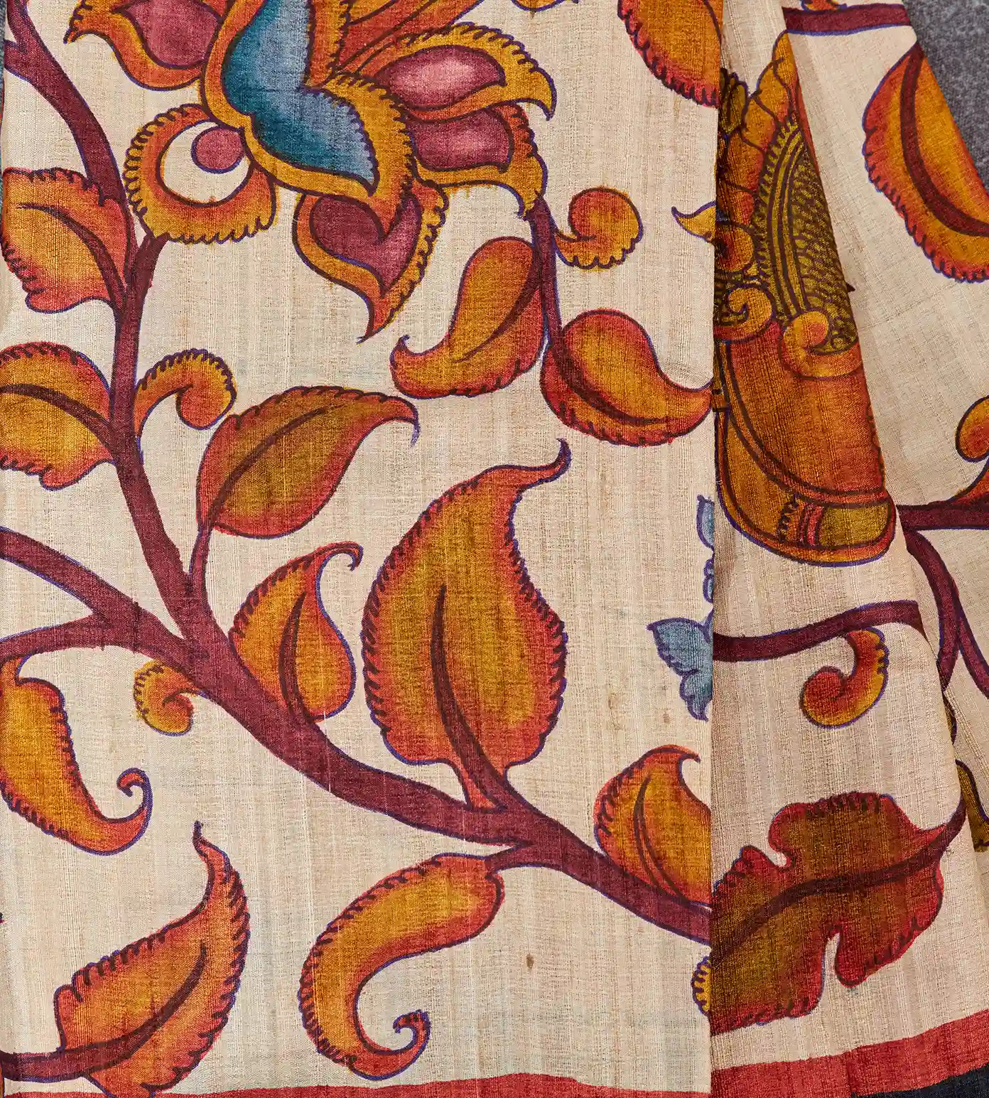 off-white-tussar-saree-b1046449-c