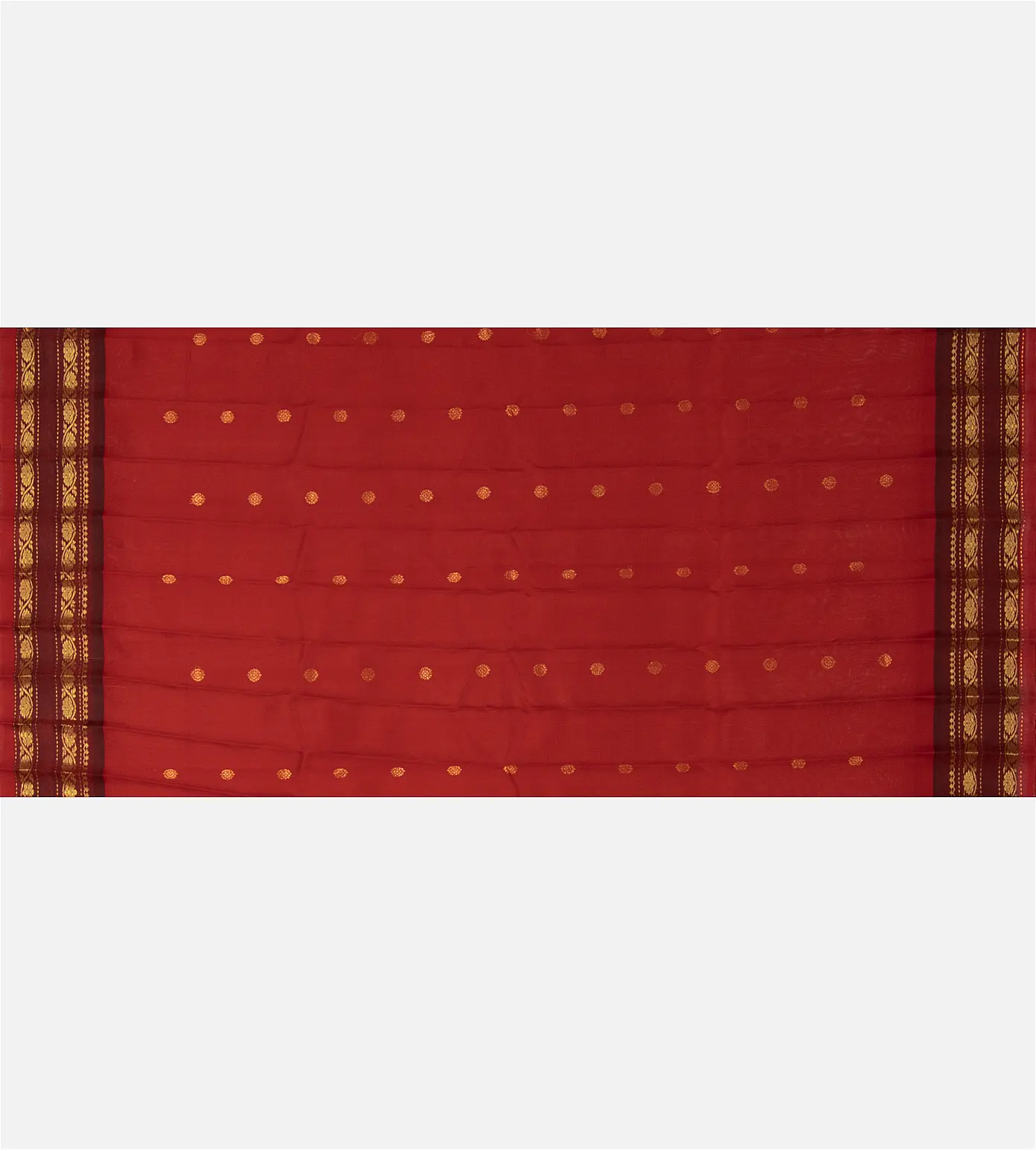 Creme Gadwal Silk Saree4