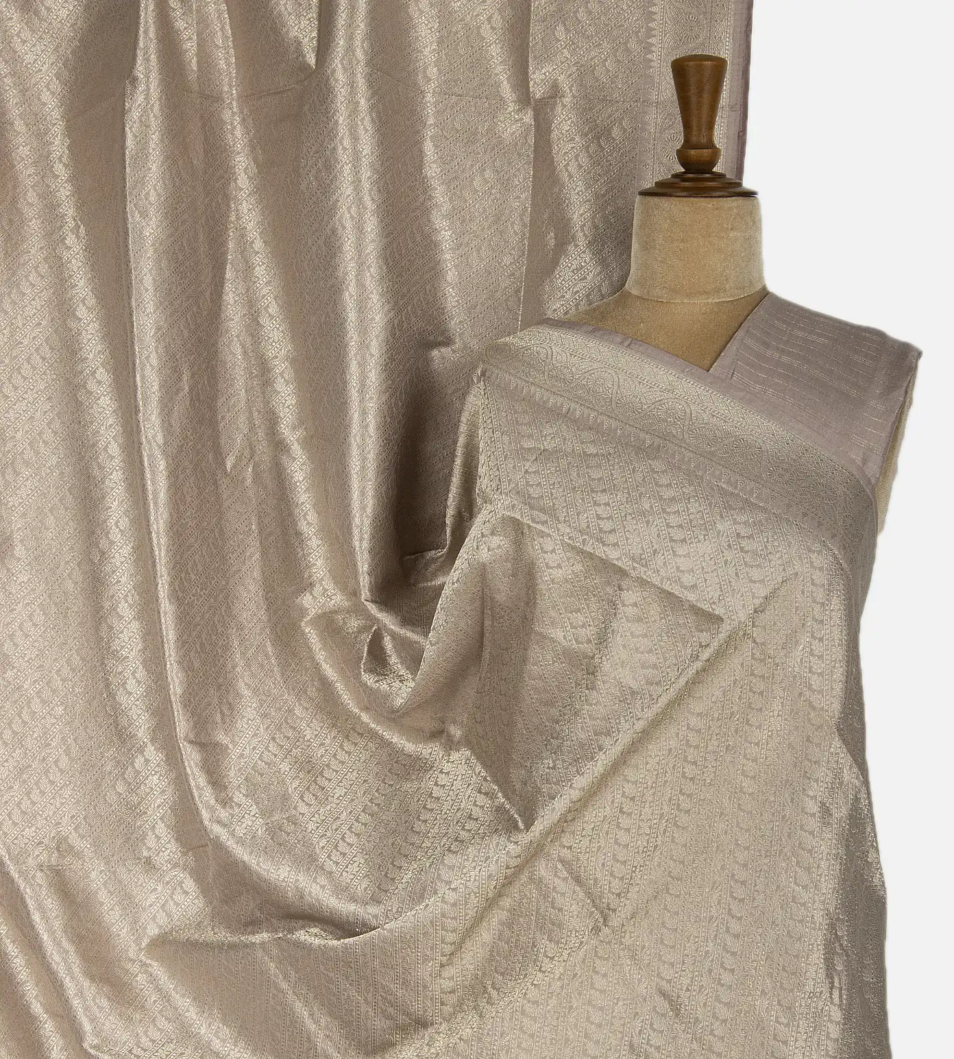 Lavender Banarasi Silk Saree1