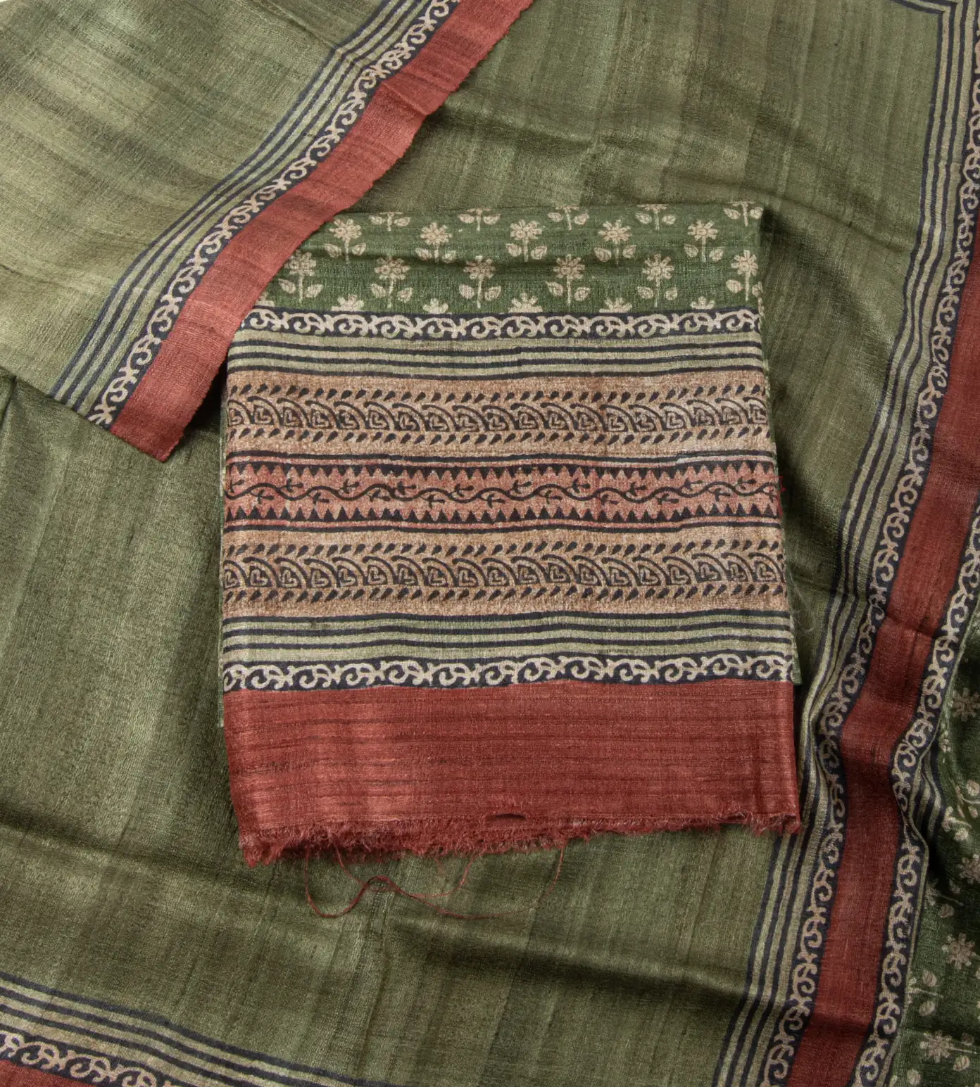 green-tussar-salwar-b1148975-a