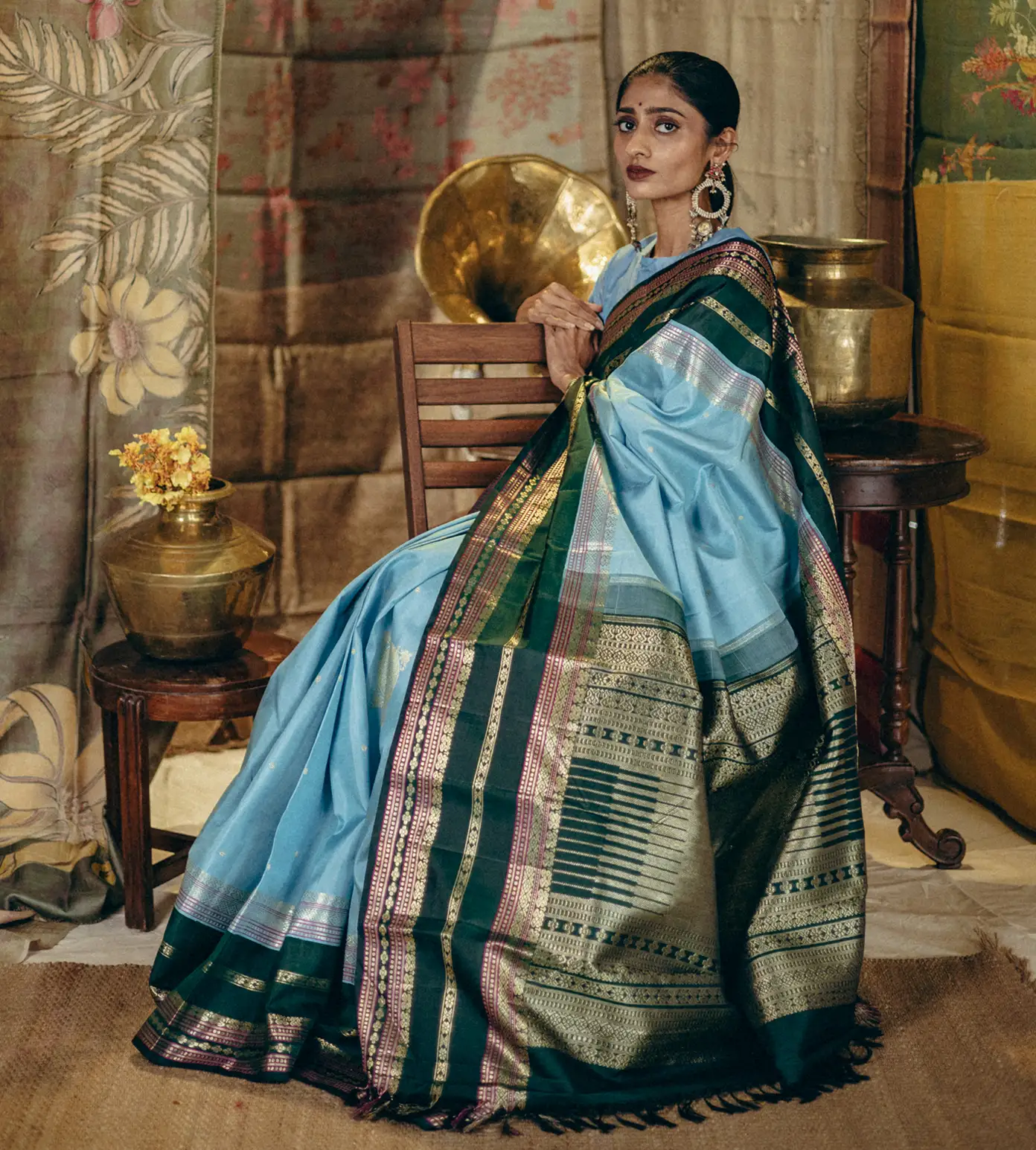 sky-blue-kanchipuram-silk-saree-b1148534-e