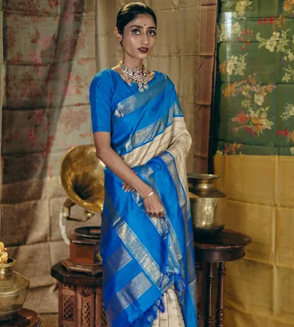 Off-White Kanchipuram Silk Saree1