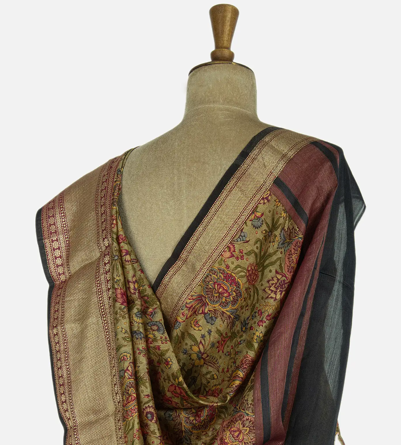 Olive Green Chaniya Silk Saree3