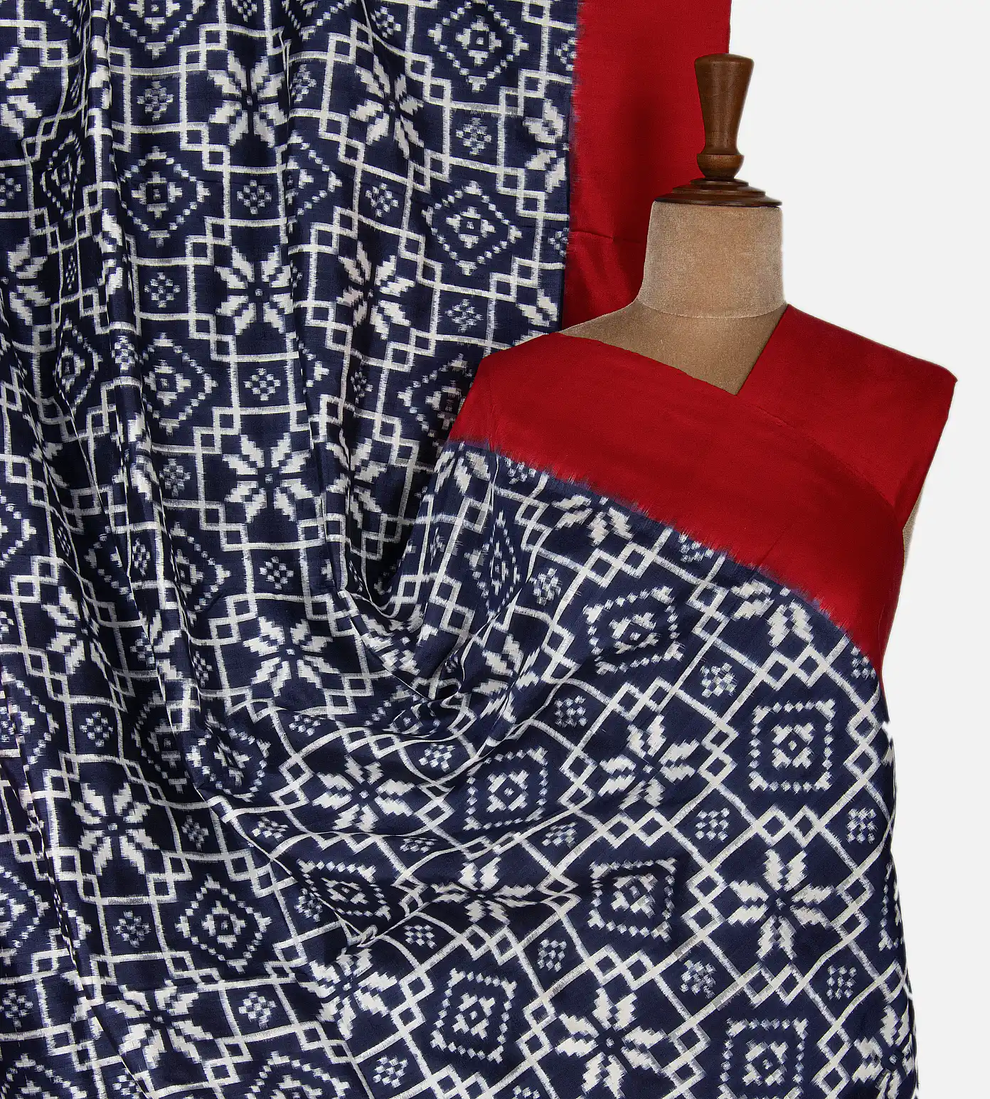 blue-ikkat-silk-saree-b0636339-a