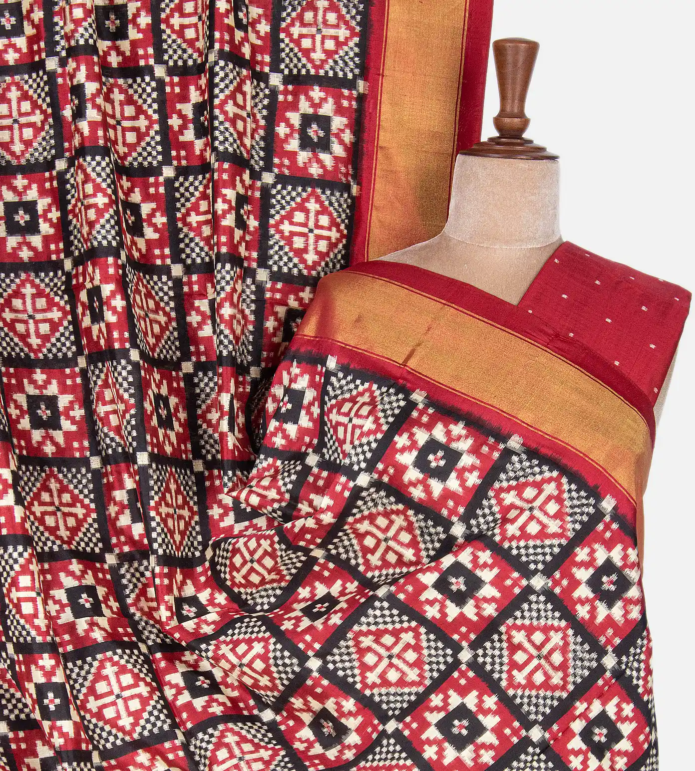 Buy Pochampally Ikkat Pattu sarees online from Kankatala in cotton & silk |  Kankatala