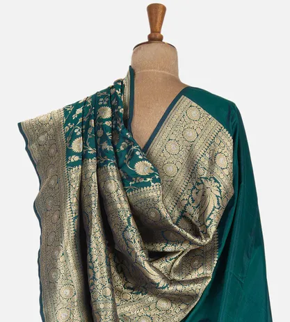 Emerald Green Banarasi Silk Saree3