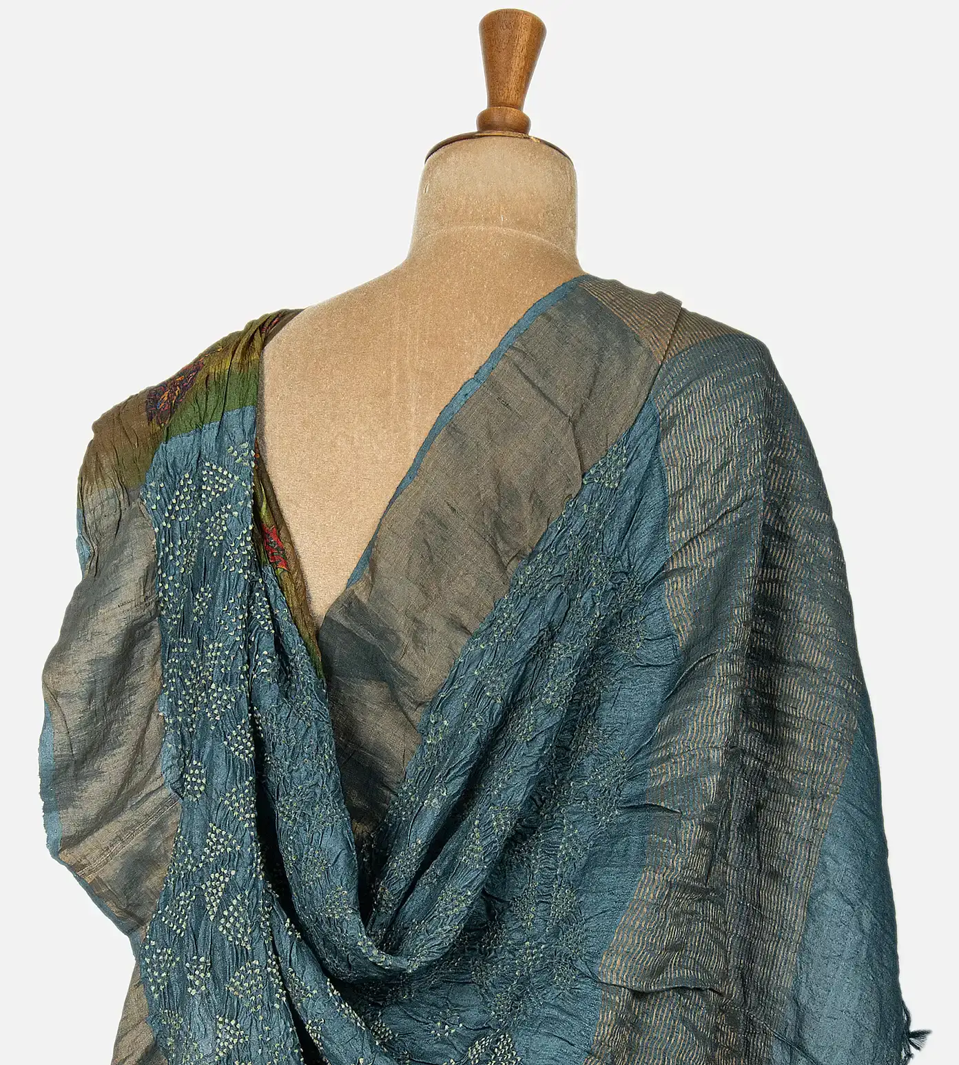 Olive Green Tussar Saree3