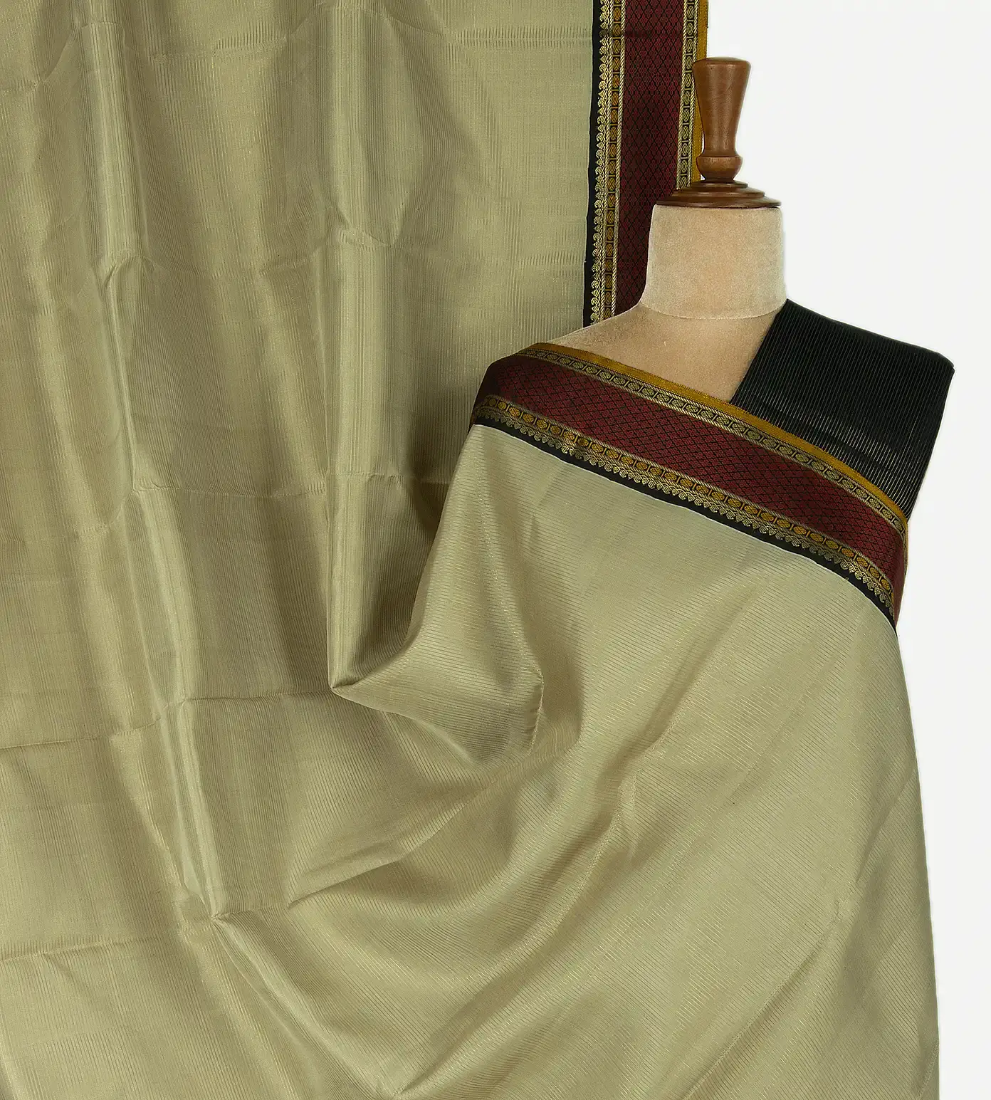 Green Kanchipuram Silk Saree1