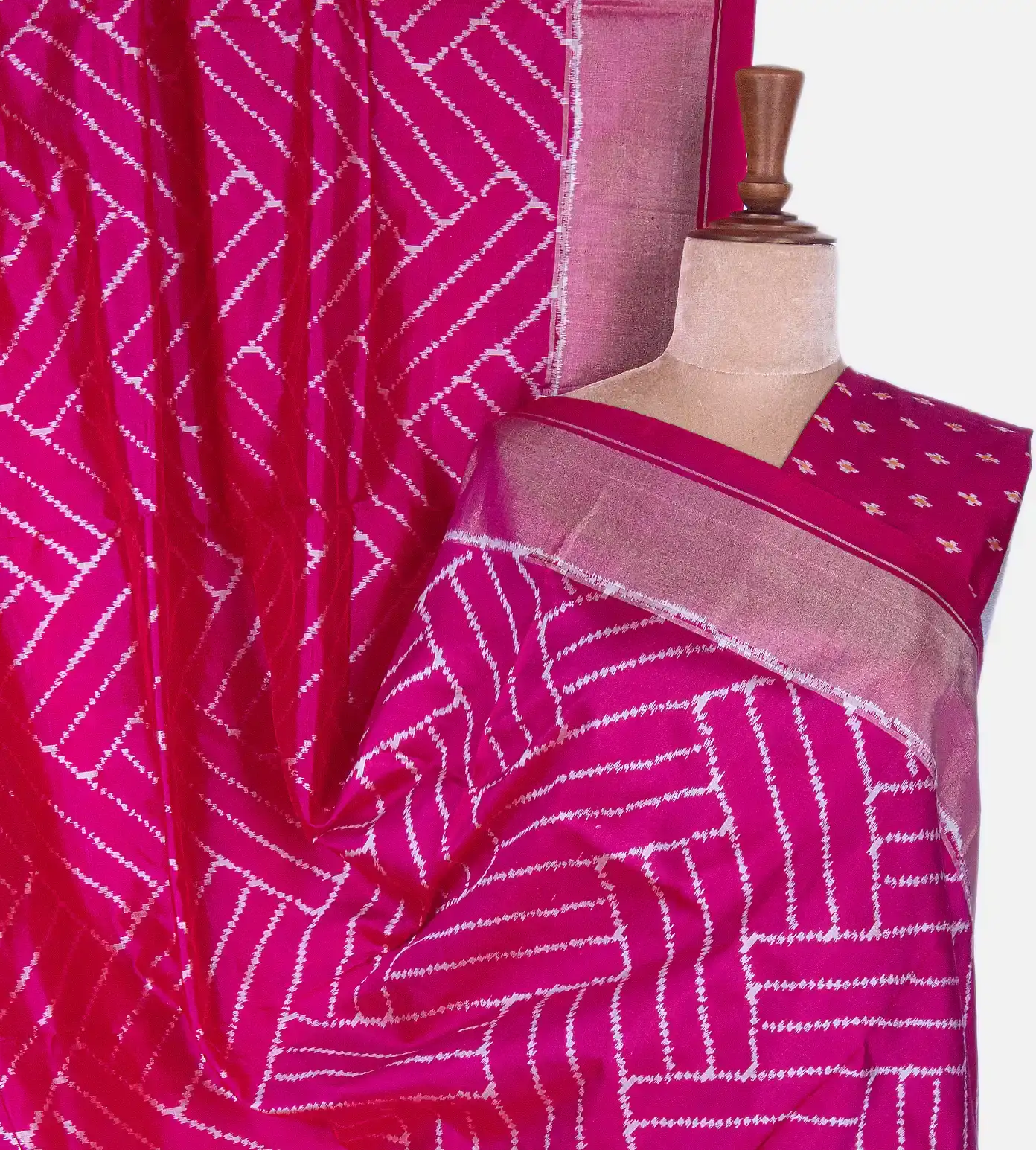 pink-ikkat-silk-saree-b0636649-a