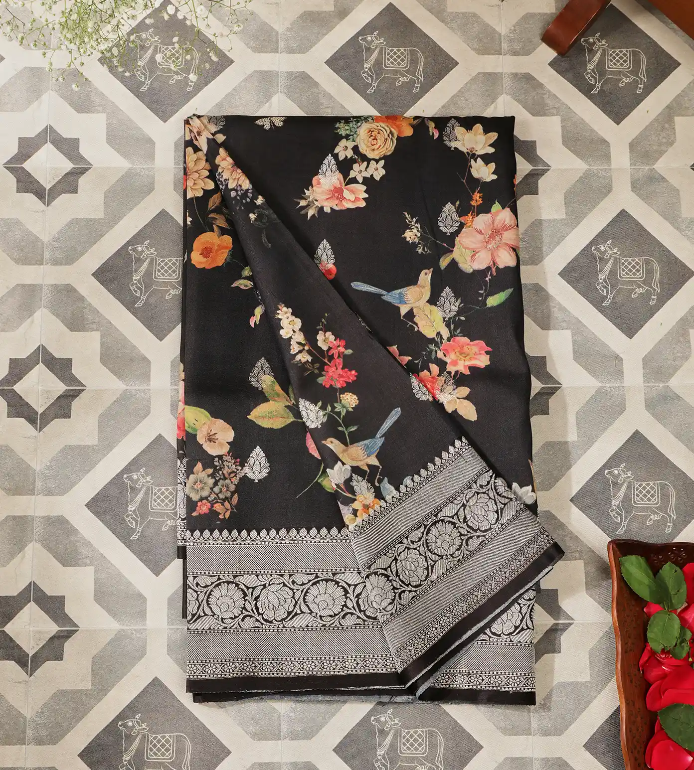 black-kattan-silk-saree-b1249737-a