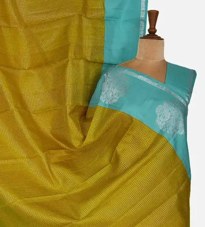 Gold Colour Kanchipuram Silk Saree1