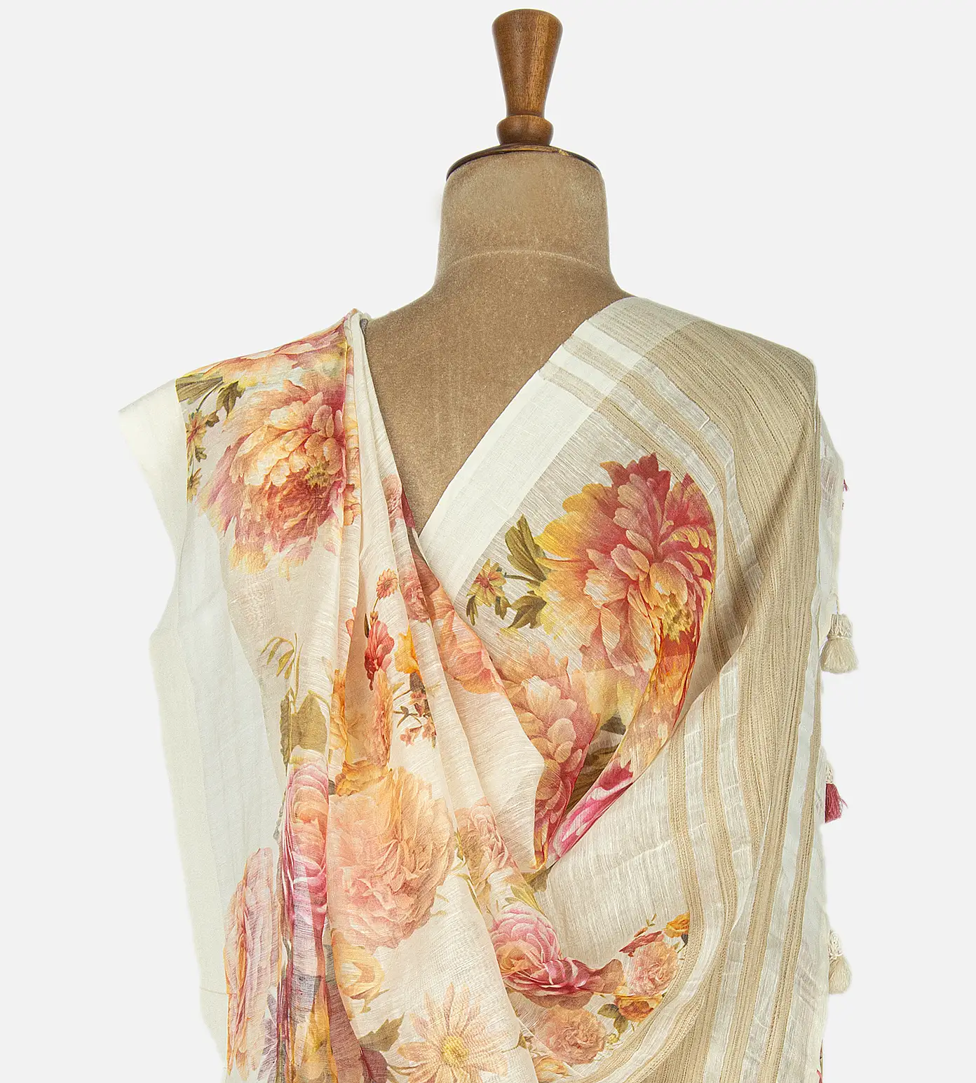 Off-White Linen Saree3