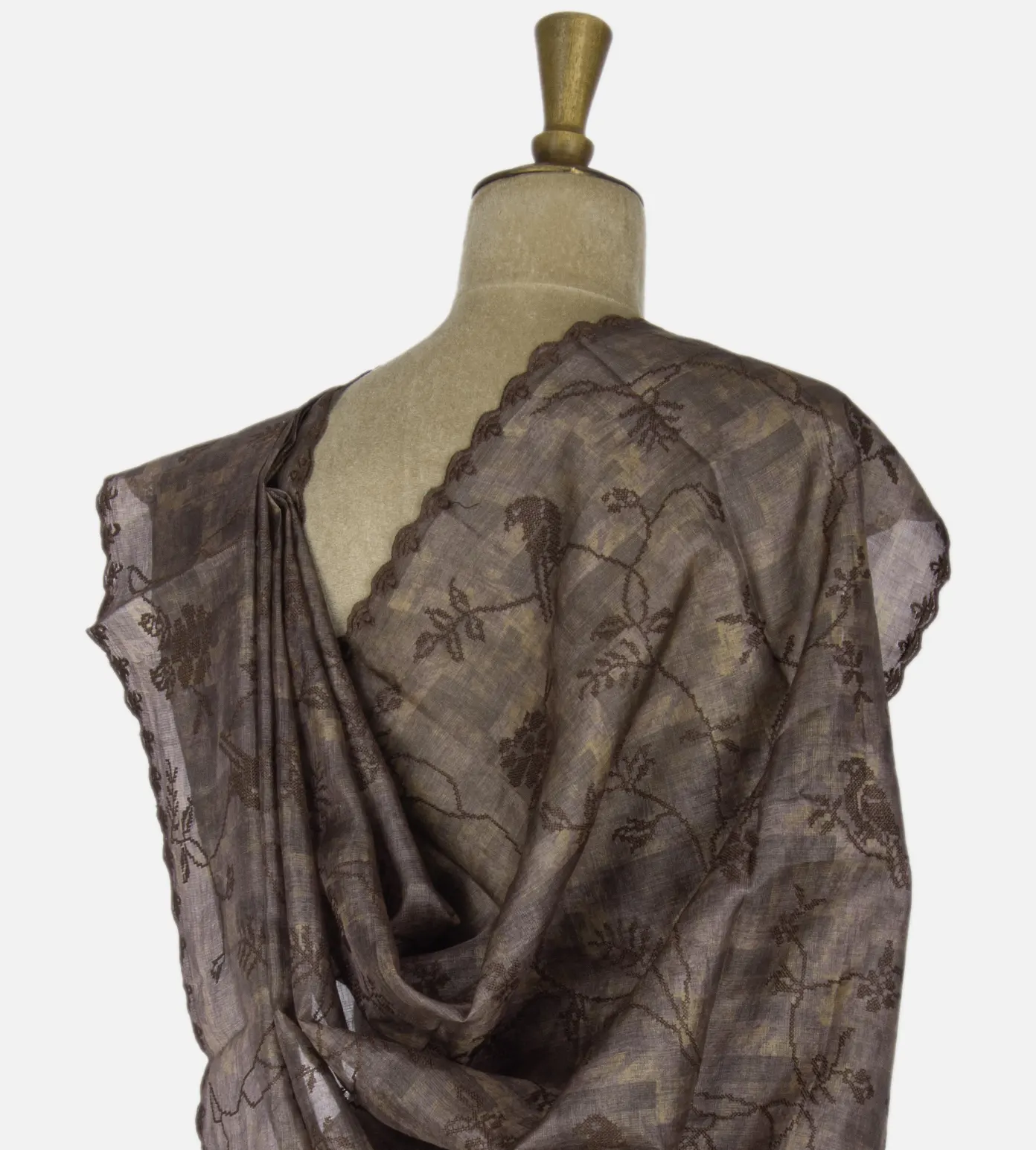 Multicolour Tussar Silk Embroidery Saree3