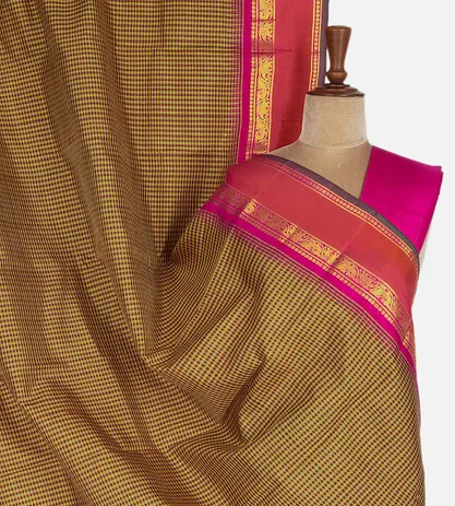 Yellow and Deep Maroon Kanchipuram Silk Saree1