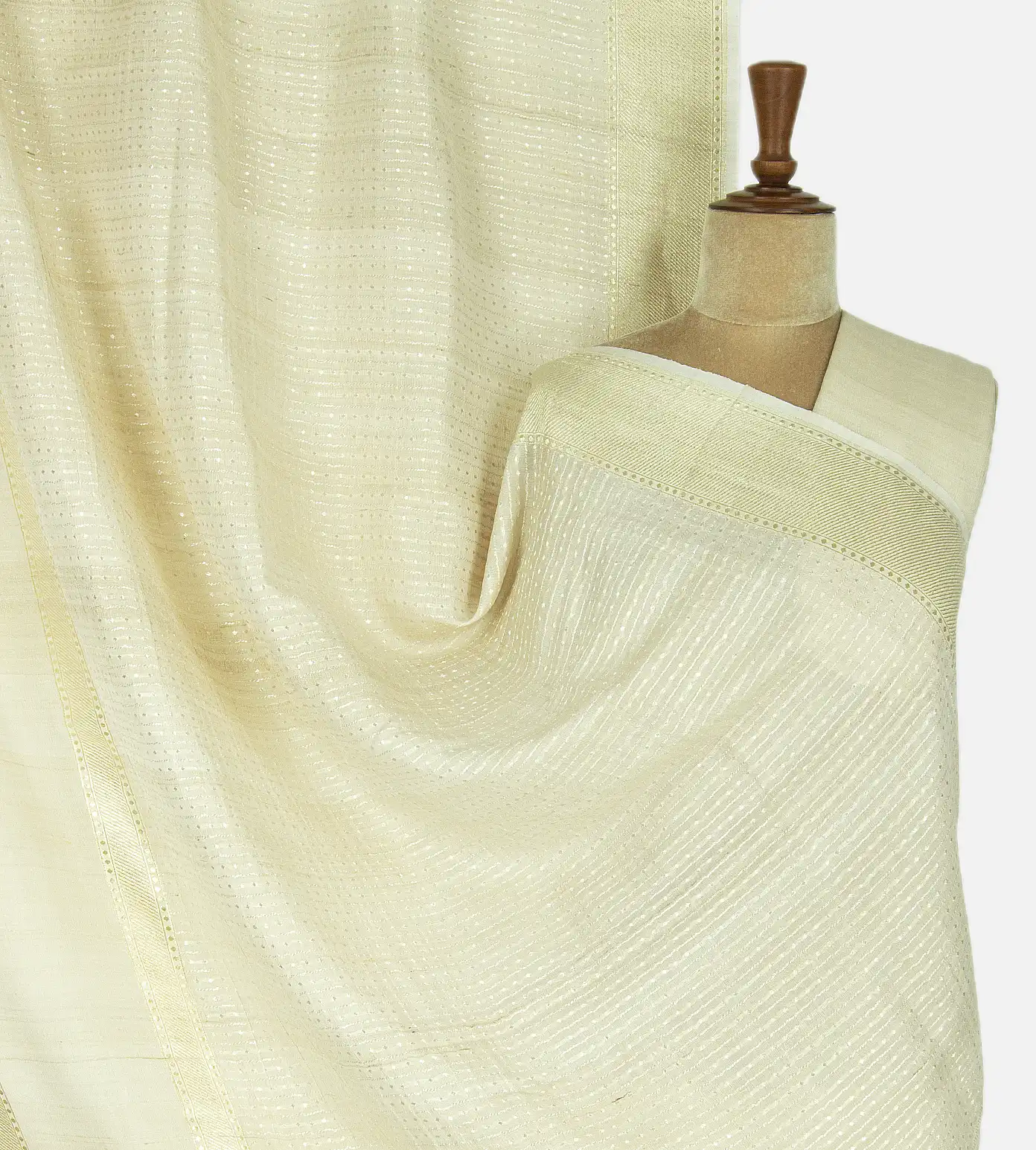 Off-White Banarasi Tussar Saree1