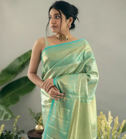 Green Kanchipuram Silk Tissue Saree1