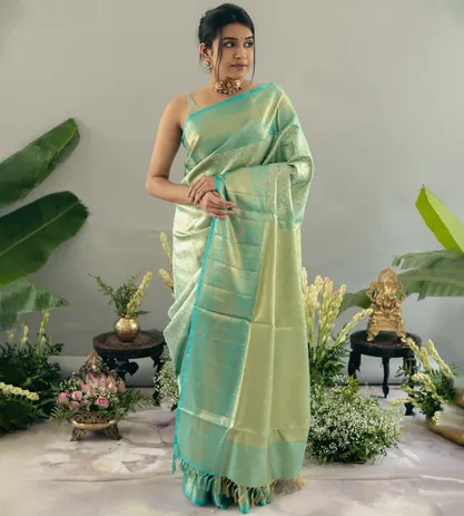 Green Kanchipuram Silk Tissue Saree2