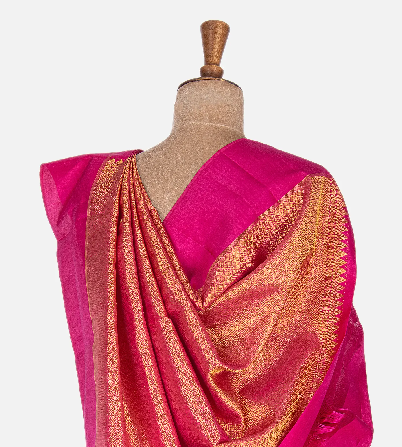 Pinkish Orange Kanchipuram Silk Saree3