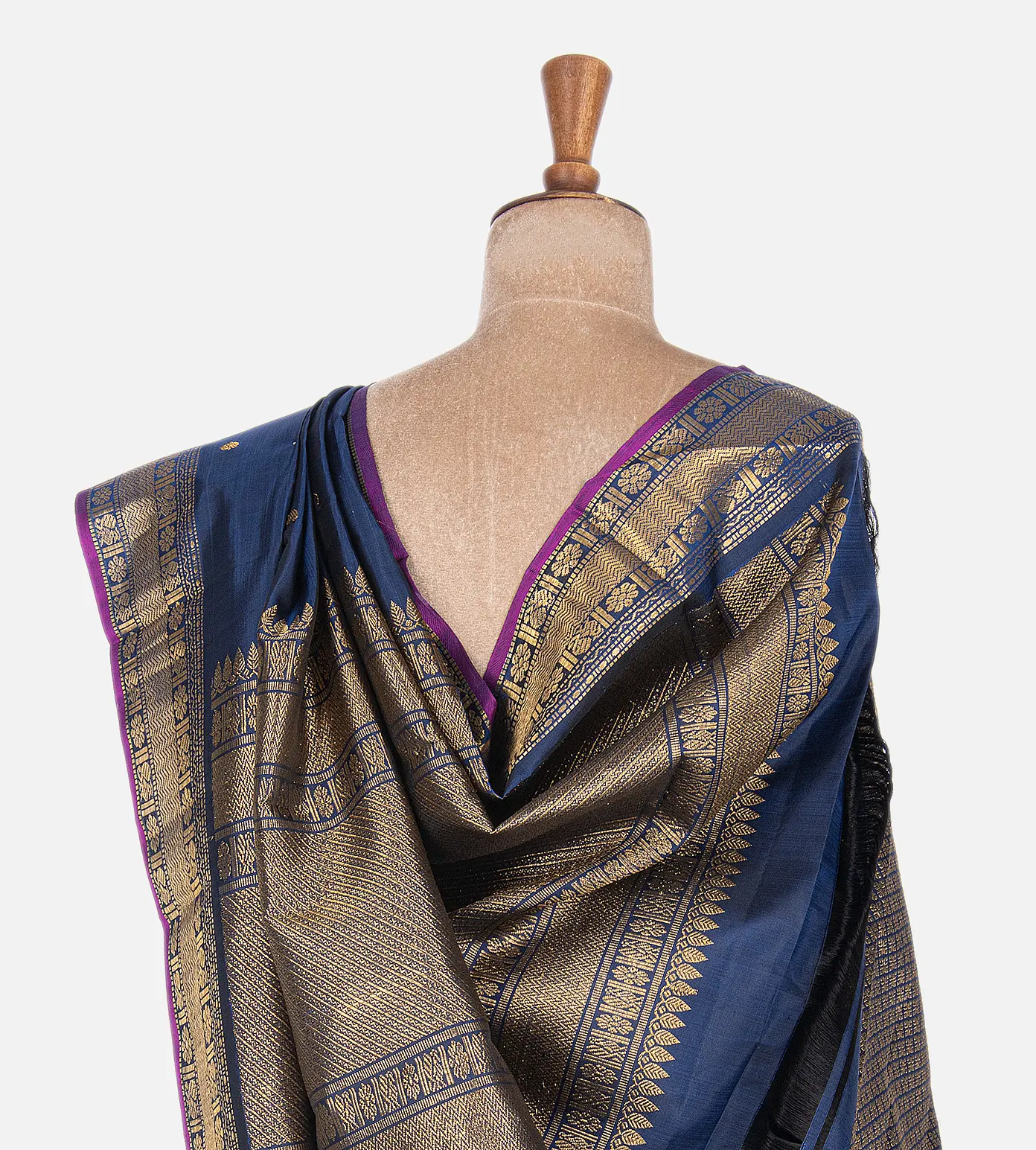 Blue Kanchipuram Silk Saree3