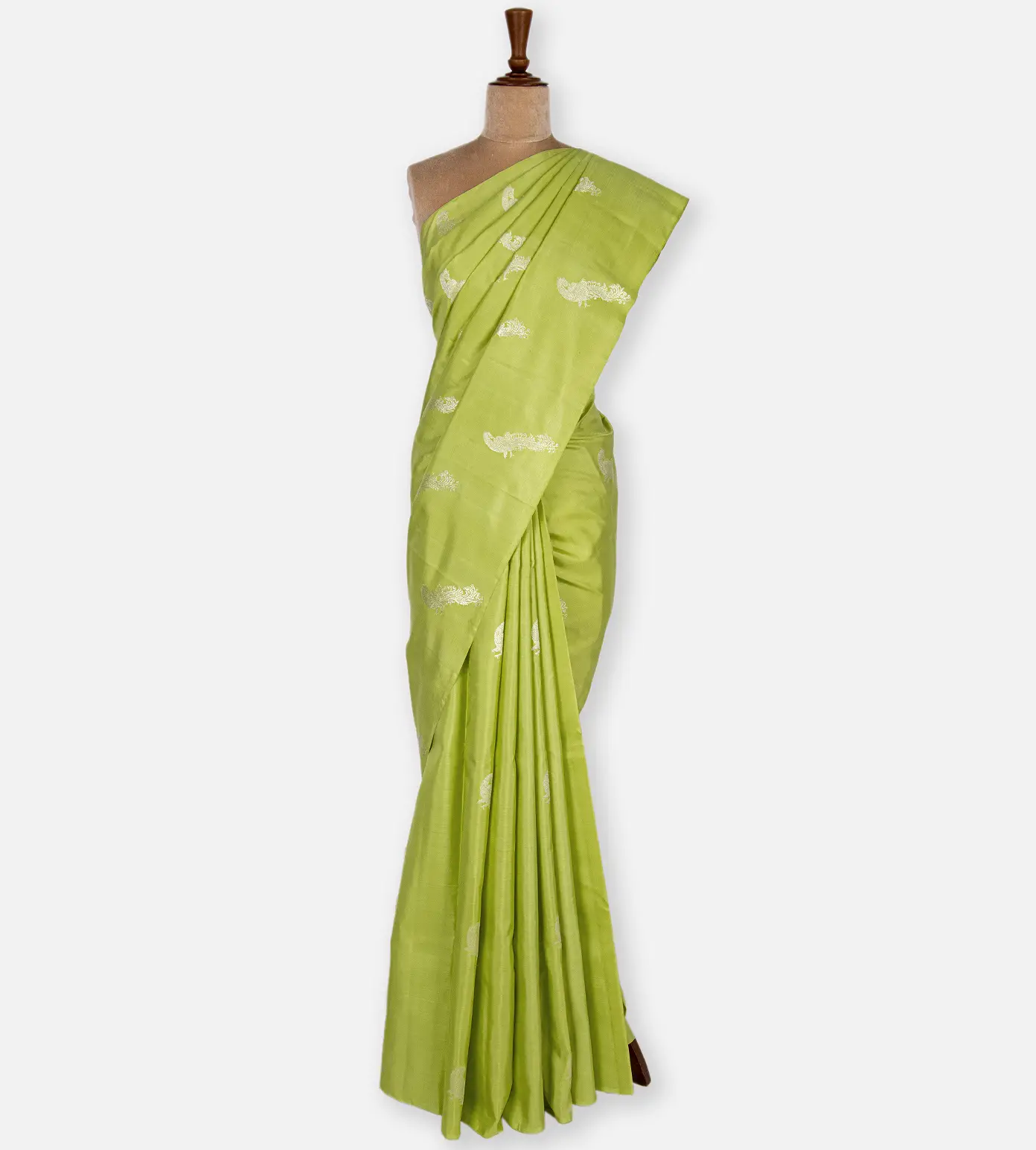 Green Kanchipuram Silk Saree2