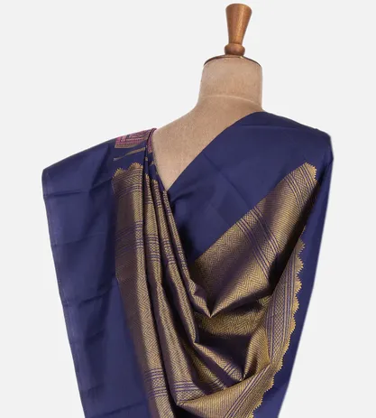 Deep Blue Kanchipuram Silk Saree3