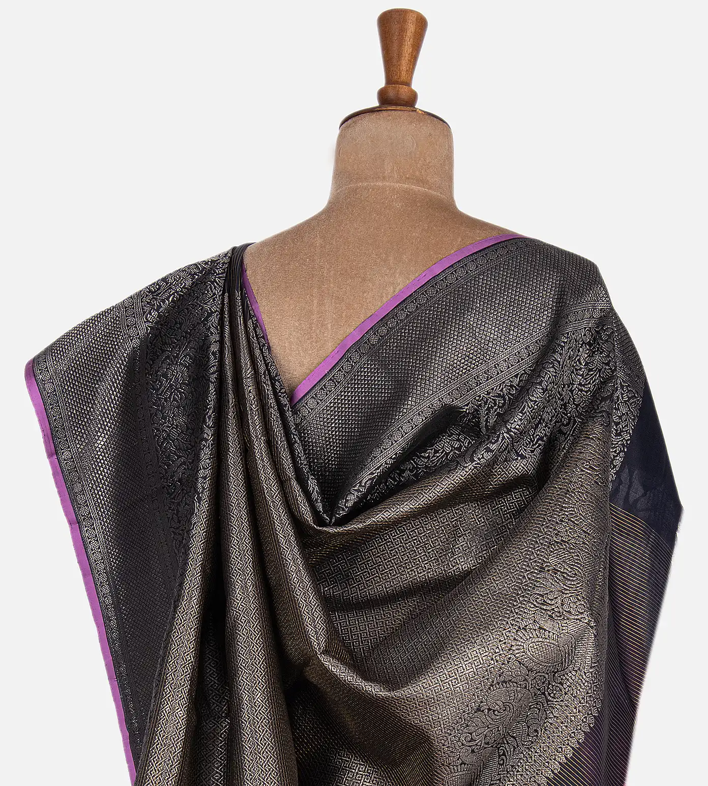 black-kanchipuram-silk-saree-c0151636-c