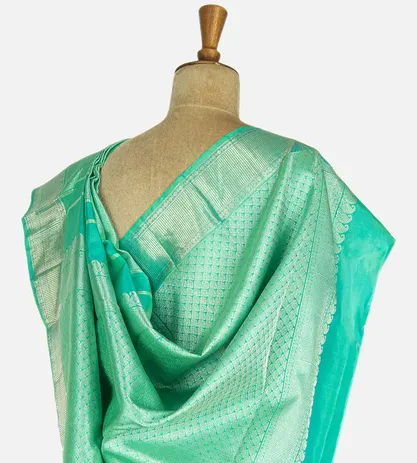 Peacock Green Kanchipuram Silk Saree3
