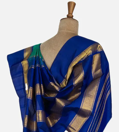 Blue and Green Kanchipuram Silk Saree3