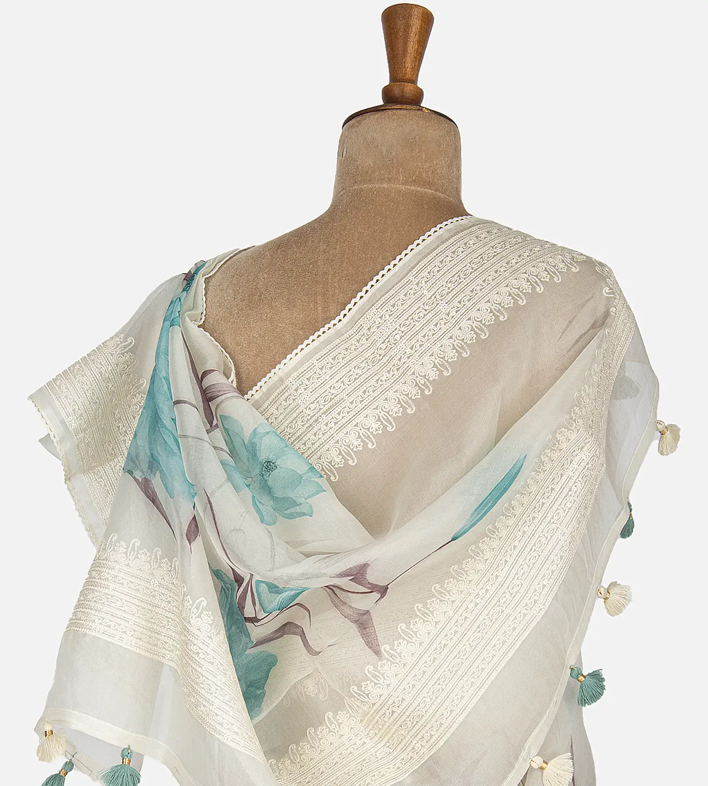 Off-White Organza Saree3