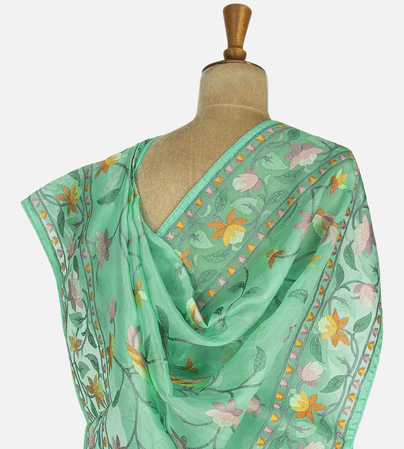 Green Organza Embroidery Saree3